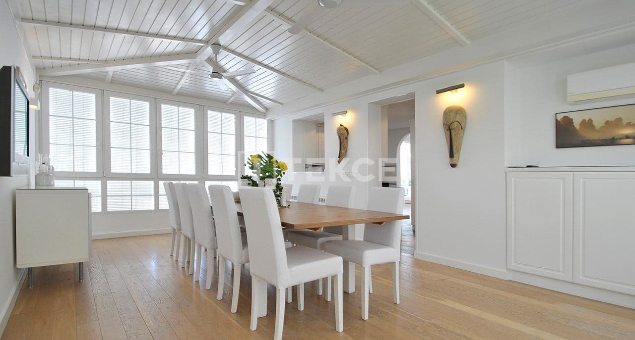 5 slaapkamer Villa te koop in San Fulgencio met zwembad - € 598.000 (Ref: 8965956)