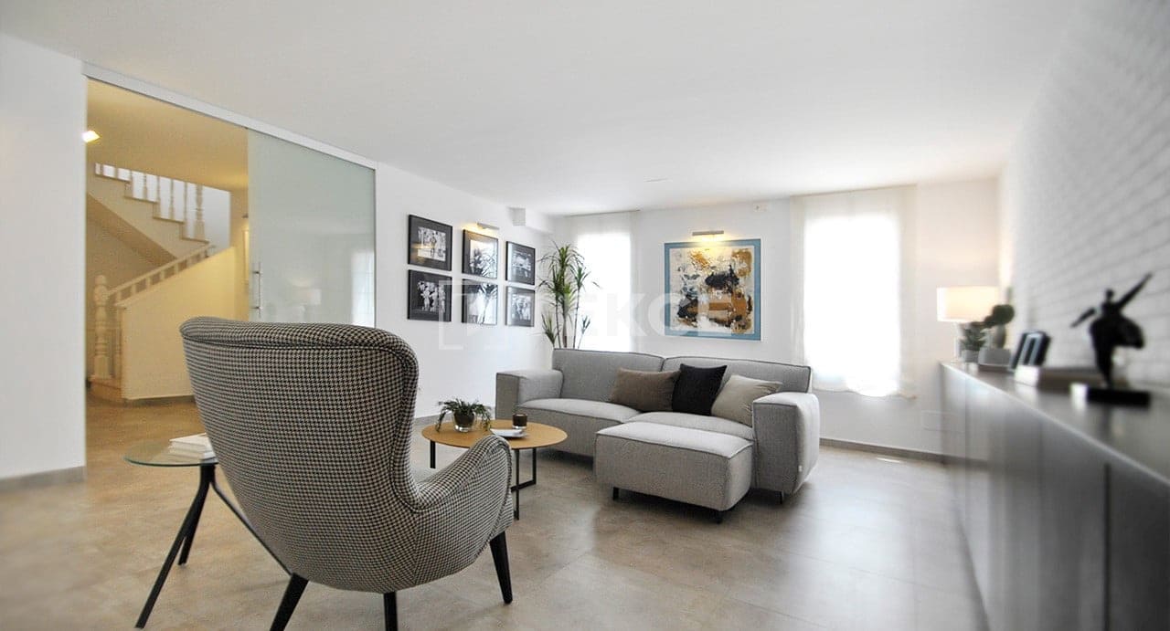 5 slaapkamer Villa te koop in San Fulgencio met zwembad - € 598.000 (Ref: 8965956)