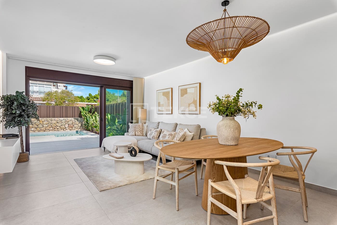 3 soverom Villa til salgs i Pilar de la Horadada med svømmebasseng - € 540 000 (Ref: 8965957)