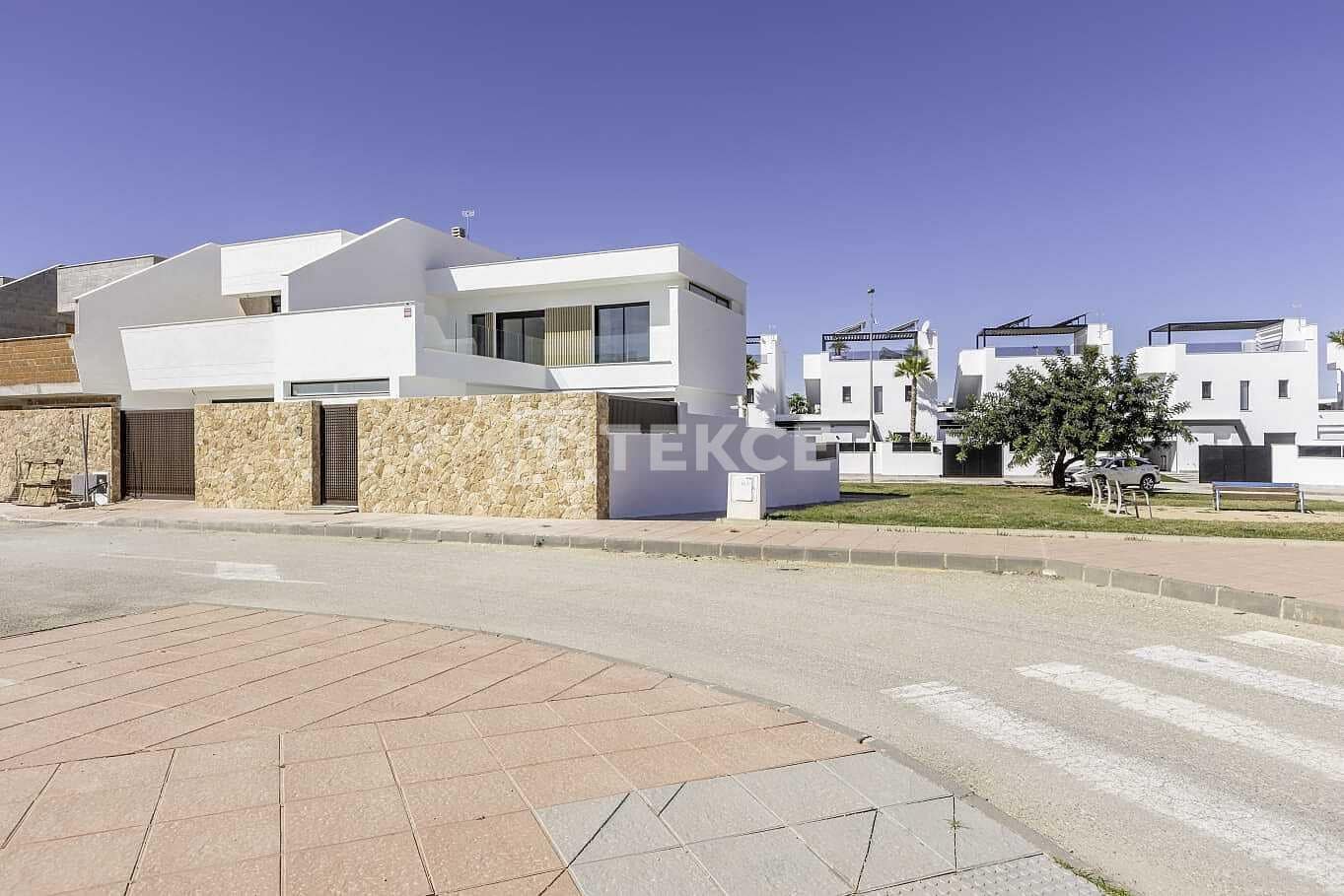 3 sovrum Villa till salu i San Javier med pool - 385 000 € (Ref: 8965976)