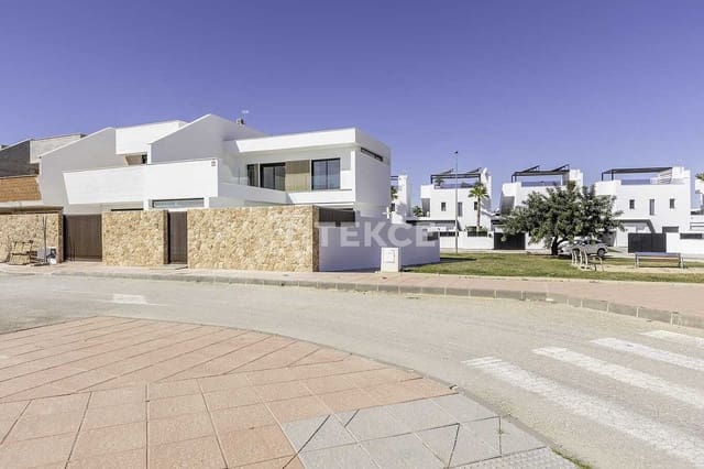3 sovrum Villa till salu i San Javier med pool - 385 000 € (Ref: 8965976)