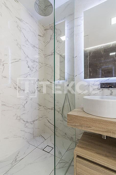 3 slaapkamer Flat te koop in Los Altos met zwembad - € 300.000 (Ref: 8965980)