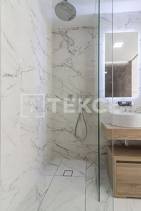 3 slaapkamer Flat te koop in Los Altos met zwembad - € 280.000 (Ref: 8965981)