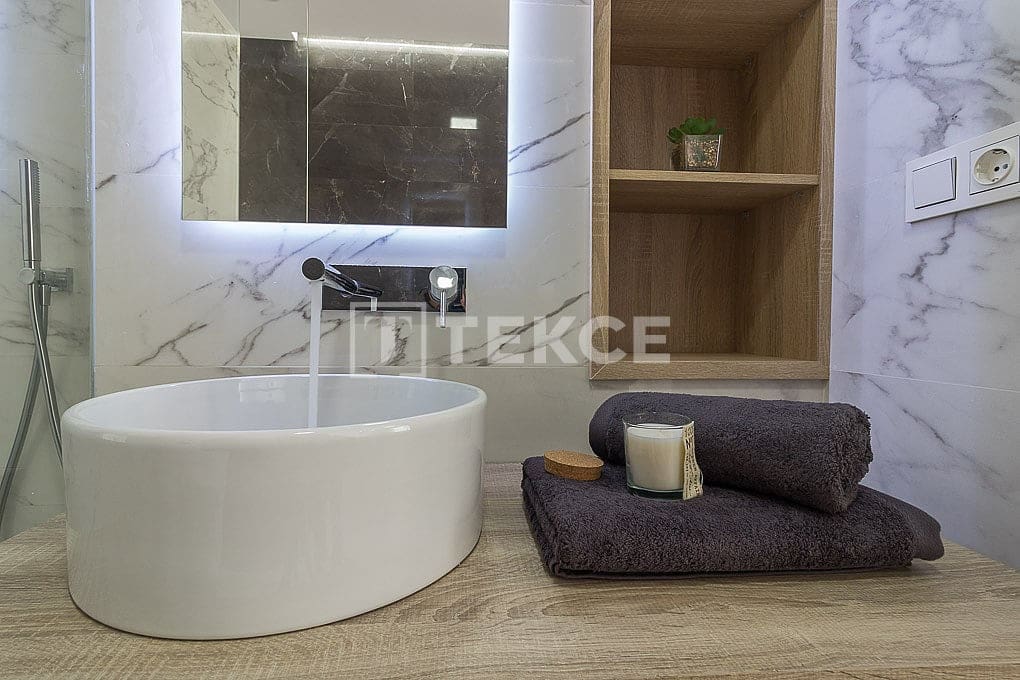 3 slaapkamer Flat te koop in Los Altos met zwembad - € 280.000 (Ref: 8965981)