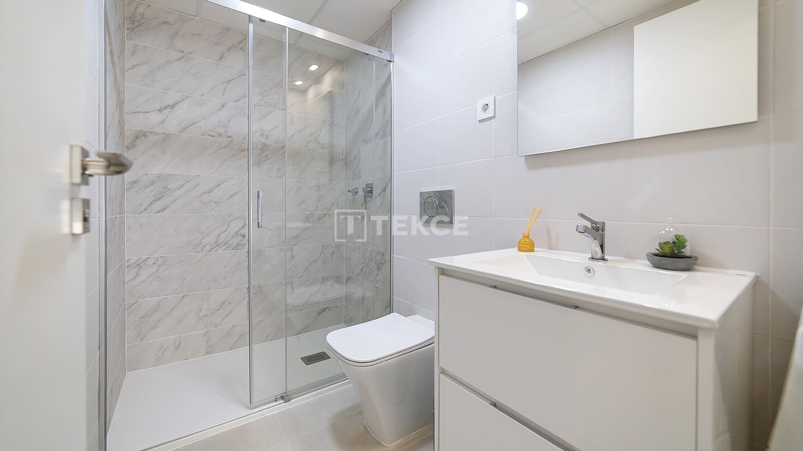 3 sypialnia Mieszkanie na sprzedaż w Orihuela Costa z basenem - 412 000 € (Ref: 8965990)