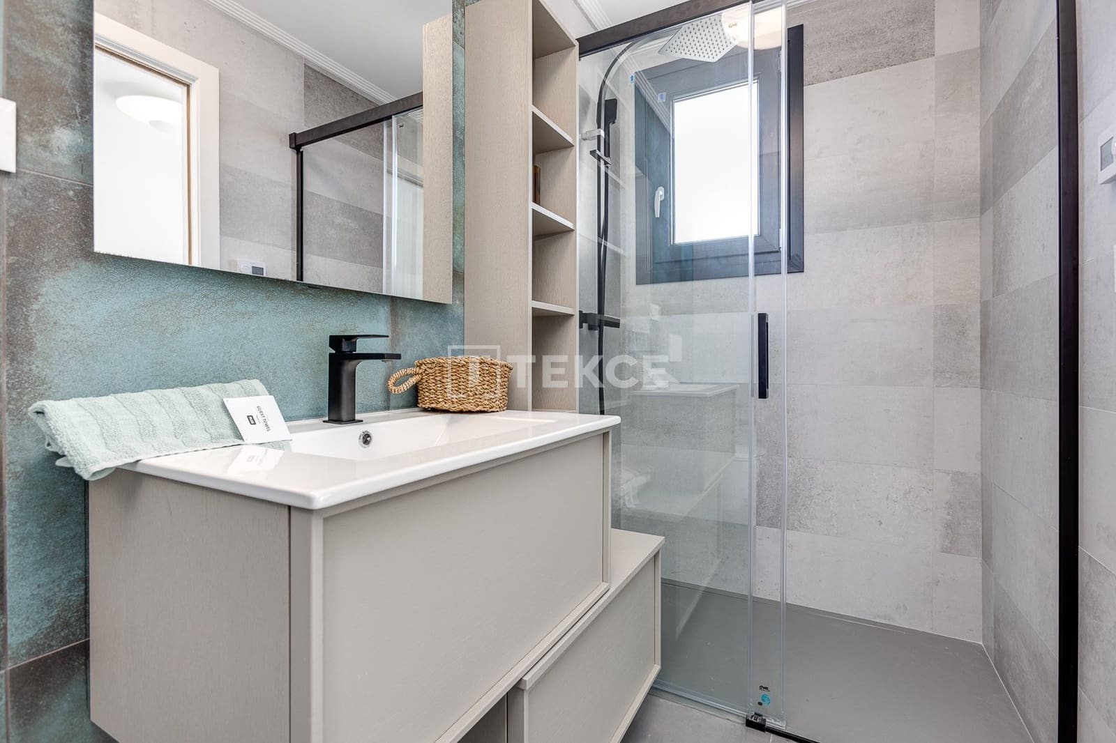 4 chambre Villa/Maison à vendre à La Mata avec piscine - 940 000 € (Ref: 8965999)