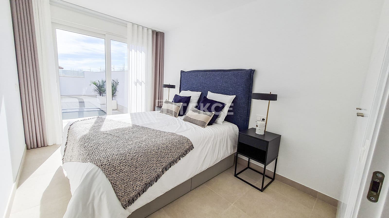 3 bedroom Villa for sale in San Pedro del Pinatar with pool - € 375,000 (Ref: 8966010)