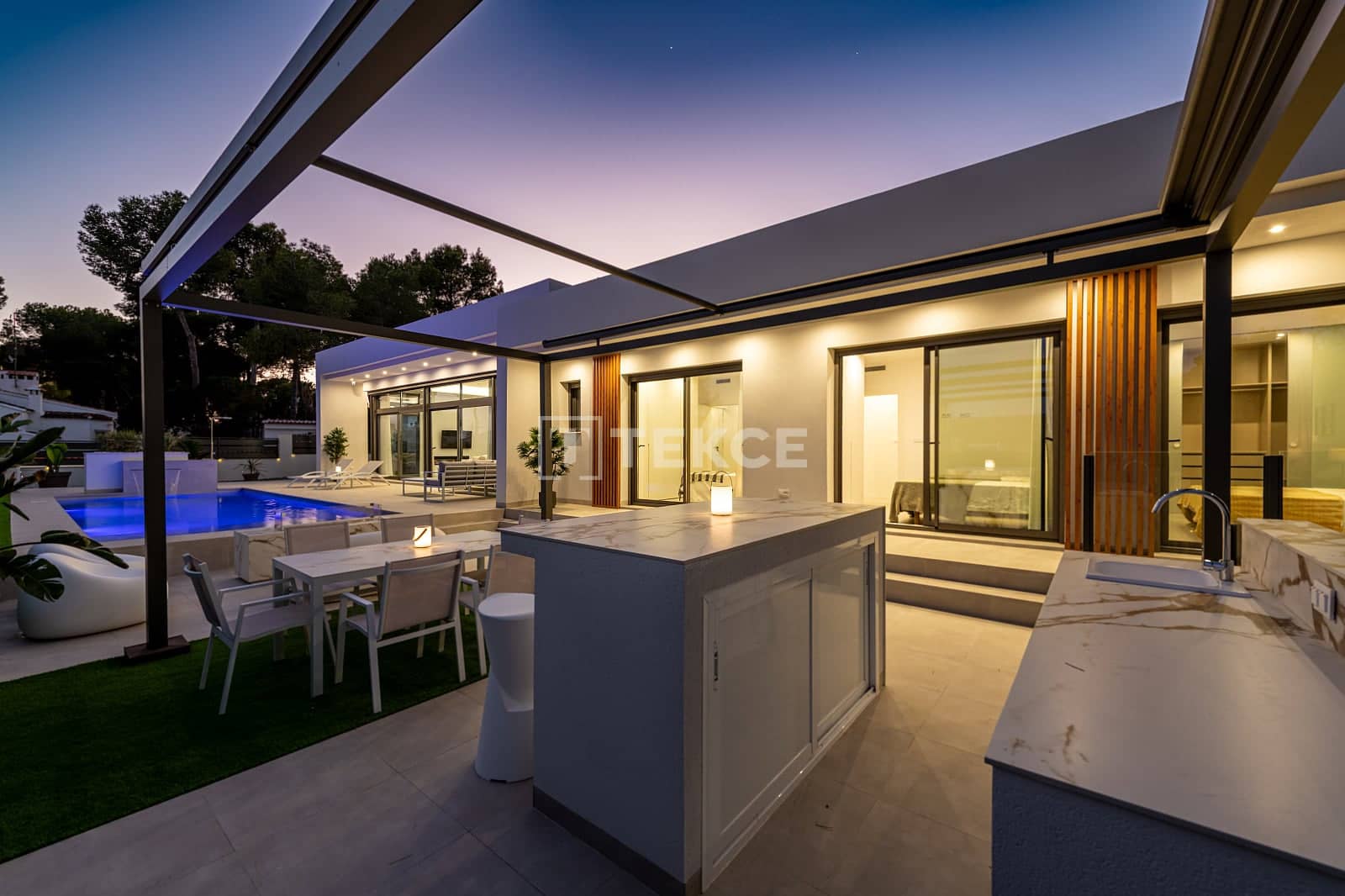 3 soveværelse Villa til salg i Pinar de Campoverde med swimmingpool - € 825.000 (Ref: 8966024)