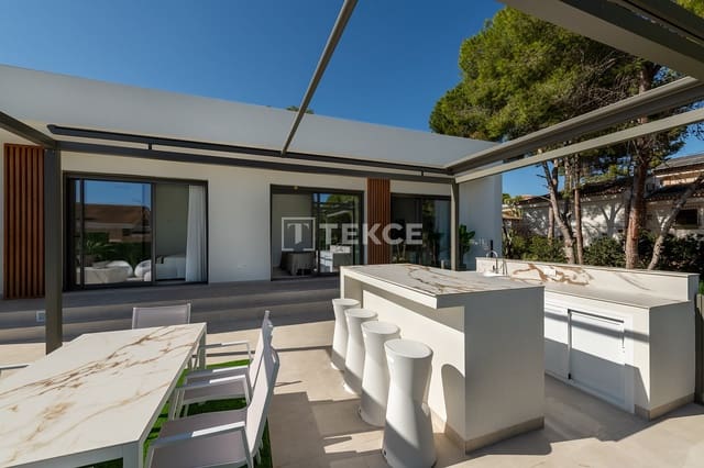 3 soveværelse Villa til salg i Pinar de Campoverde, Pilar de la Horadada med swimmingpool - € 825.000 (Ref: 8966024)