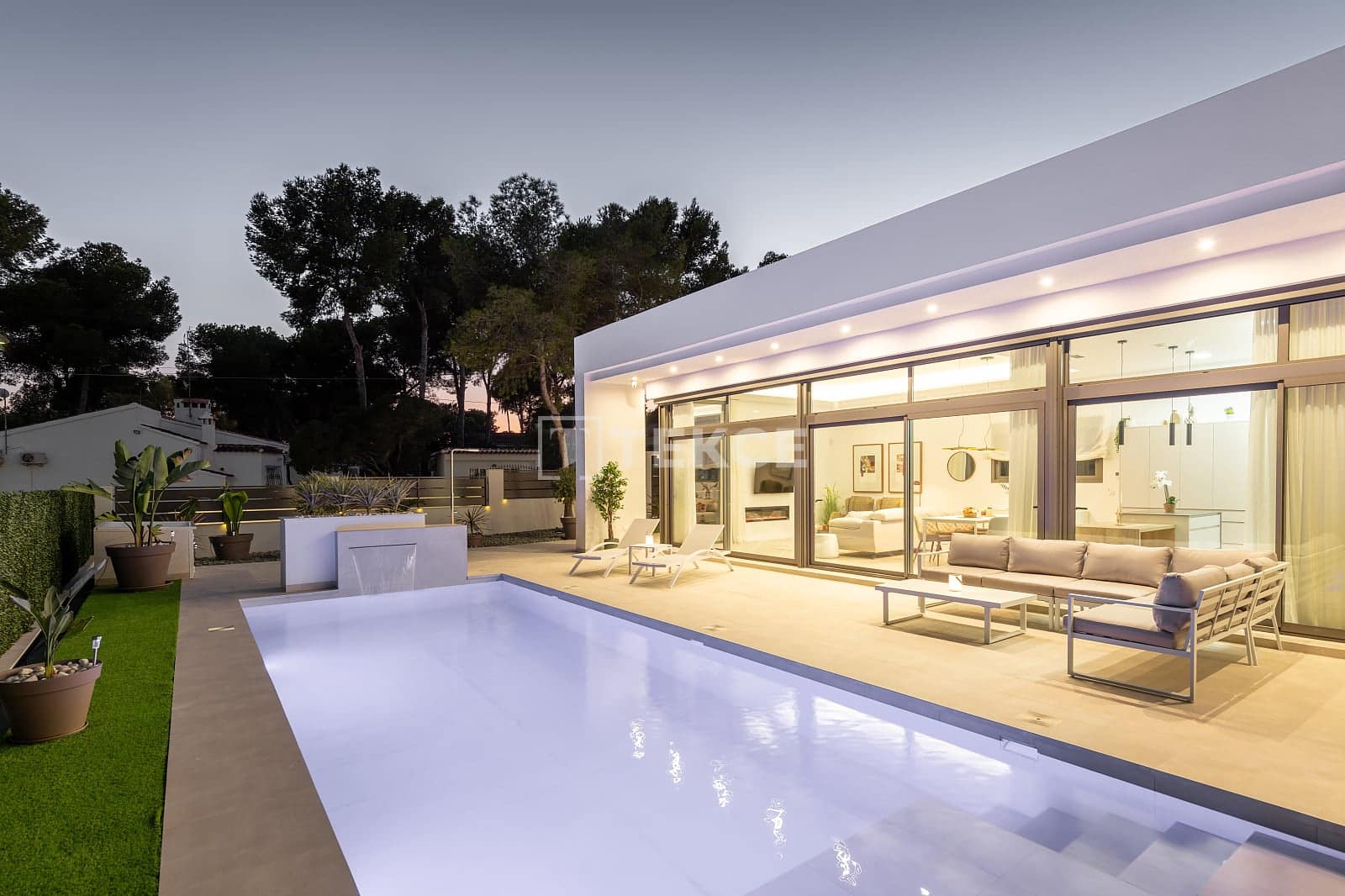 3 soveværelse Villa til salg i Pinar de Campoverde med swimmingpool - € 825.000 (Ref: 8966024)