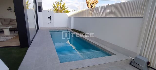 3 bedroom Villa for sale in Torre de la Horadada, Pilar de la Horadada with pool - € 628,000 (Ref: 8966025)