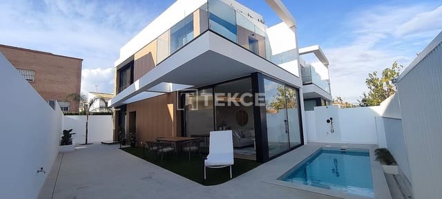 3 bedroom Villa for sale in Torre de la Horadada, Pilar de la Horadada with pool - € 628,000 (Ref: 8966025)