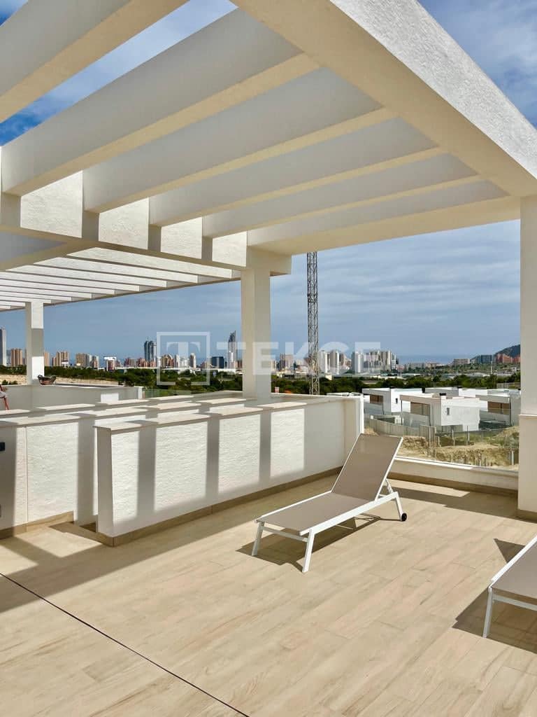 3 bedroom Flat for sale in Finestrat with pool - € 390,000 (Ref: 8966052)
