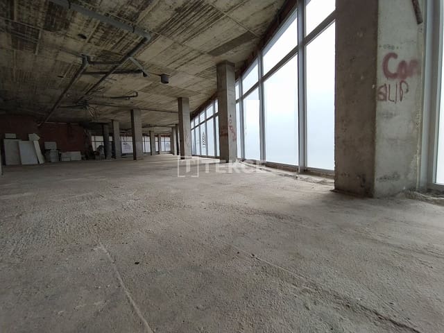 Local Commercial à vendre à Torrevieja - 2 000 000 € (Ref: 8966070)