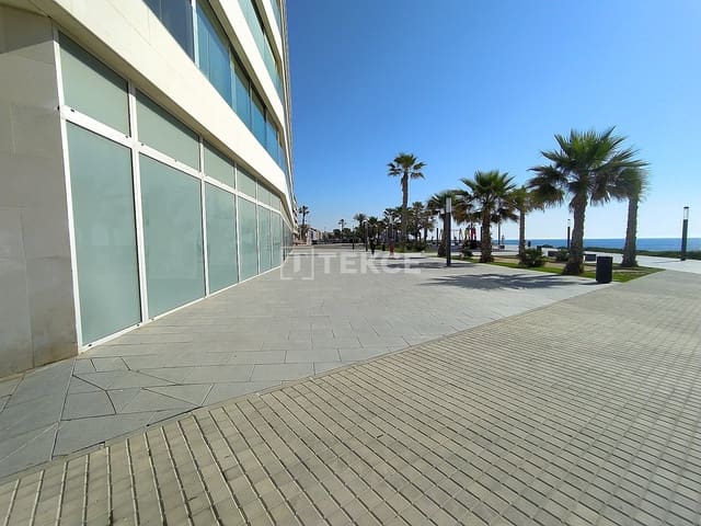 Local Commercial à vendre à Torrevieja - 2 000 000 € (Ref: 8966070)
