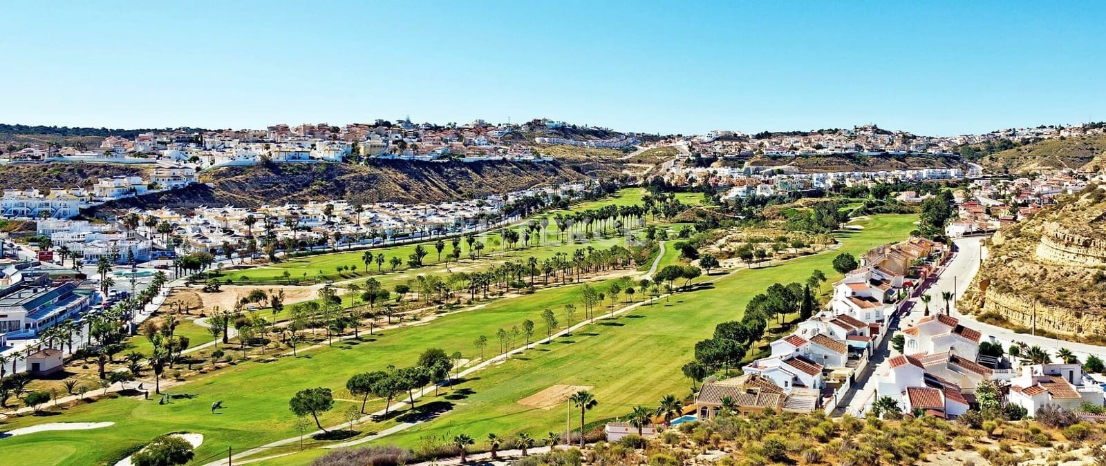 4 bedroom Villa for sale in Rojales with pool - € 729,000 (Ref: 8966077)