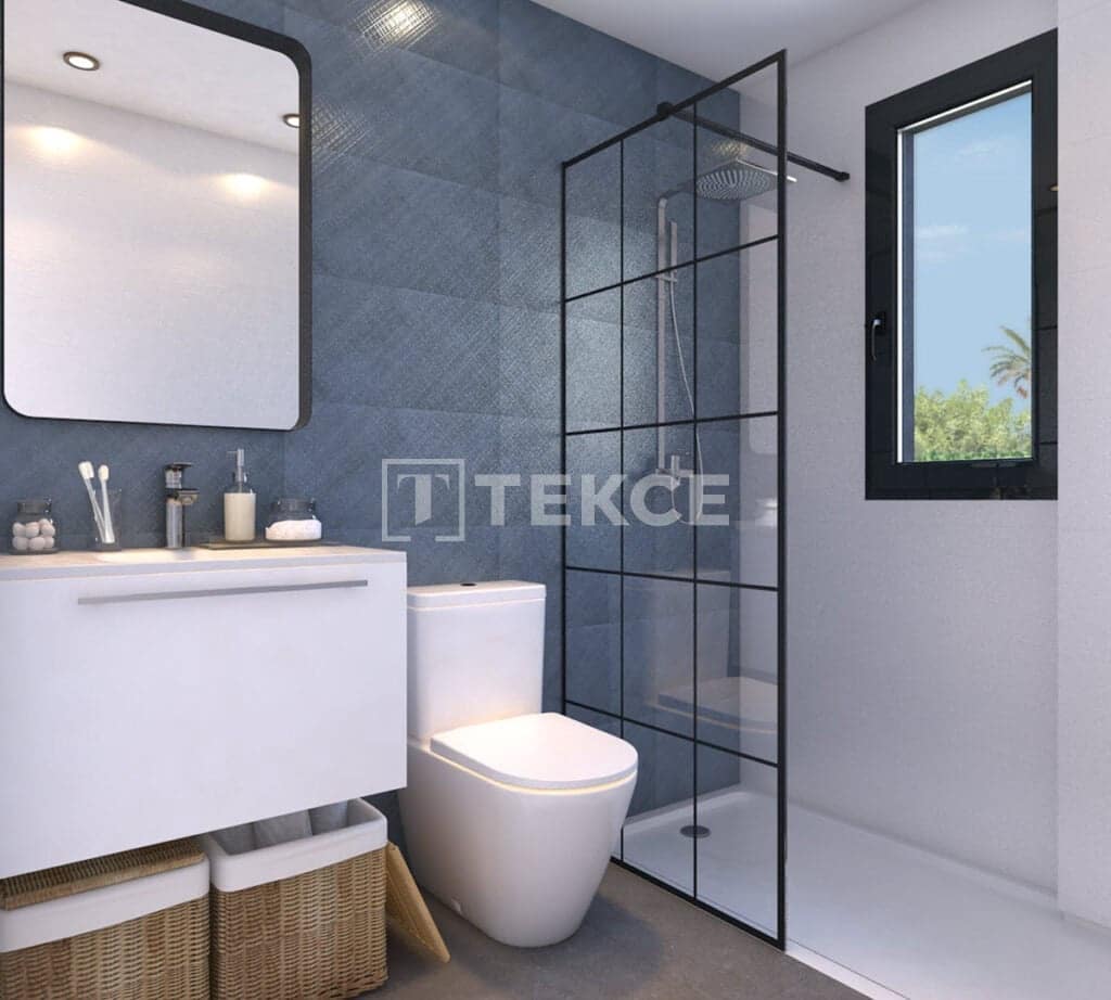 4 sypialnia Willa na sprzedaż w Playa de San Juan z basenem - 725 000 € (Ref: 8966078)