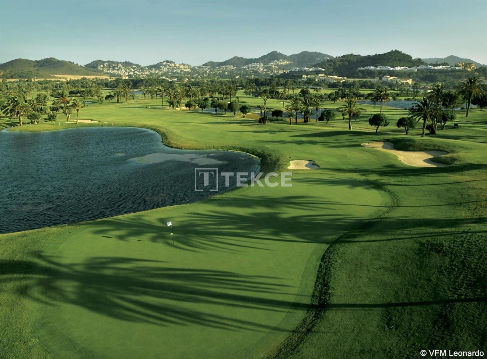 3 sypialnia Willa na sprzedaż w La Manga del Mar Menor z basenem - 780 000 € (Ref: 8966082)