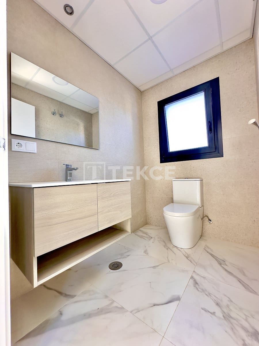 3 sypialnia Willa na sprzedaż w Ciudad Quesada z basenem - 852 000 € (Ref: 8966083)