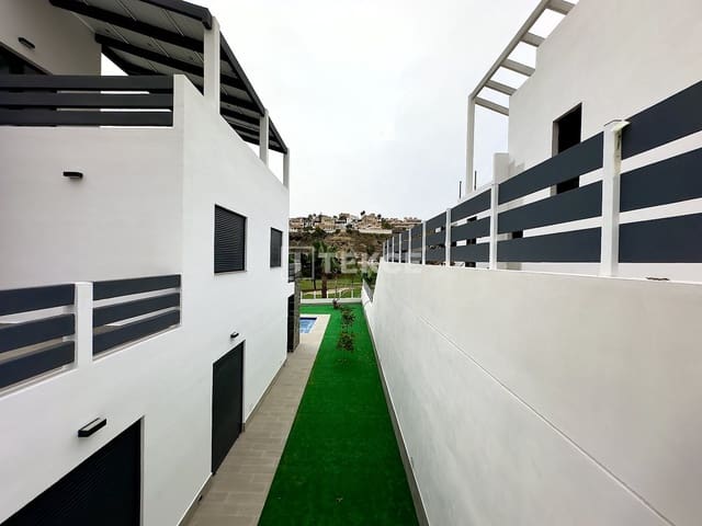 3 sypialnia Willa na sprzedaż w Ciudad Quesada, Rojales z basenem - 852 000 € (Ref: 8966083)