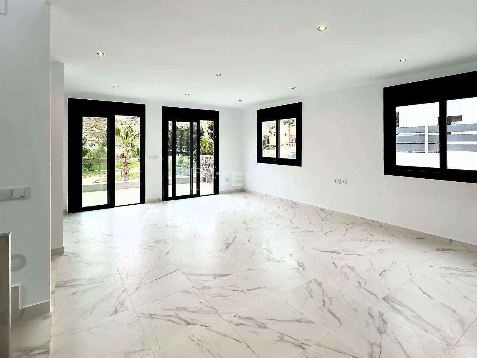 3 sypialnia Willa na sprzedaż w Ciudad Quesada z basenem - 852 000 € (Ref: 8966083)