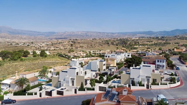 3 sypialnia Willa na sprzedaż w Busot z basenem - 409 000 € (Ref: 8966087)