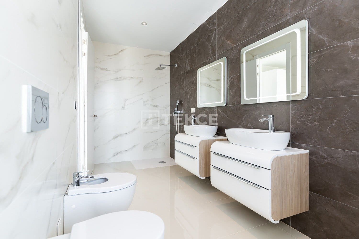 7 sypialnia Willa na sprzedaż w Finestrat z basenem - 4 450 000 € (Ref: 8966091)