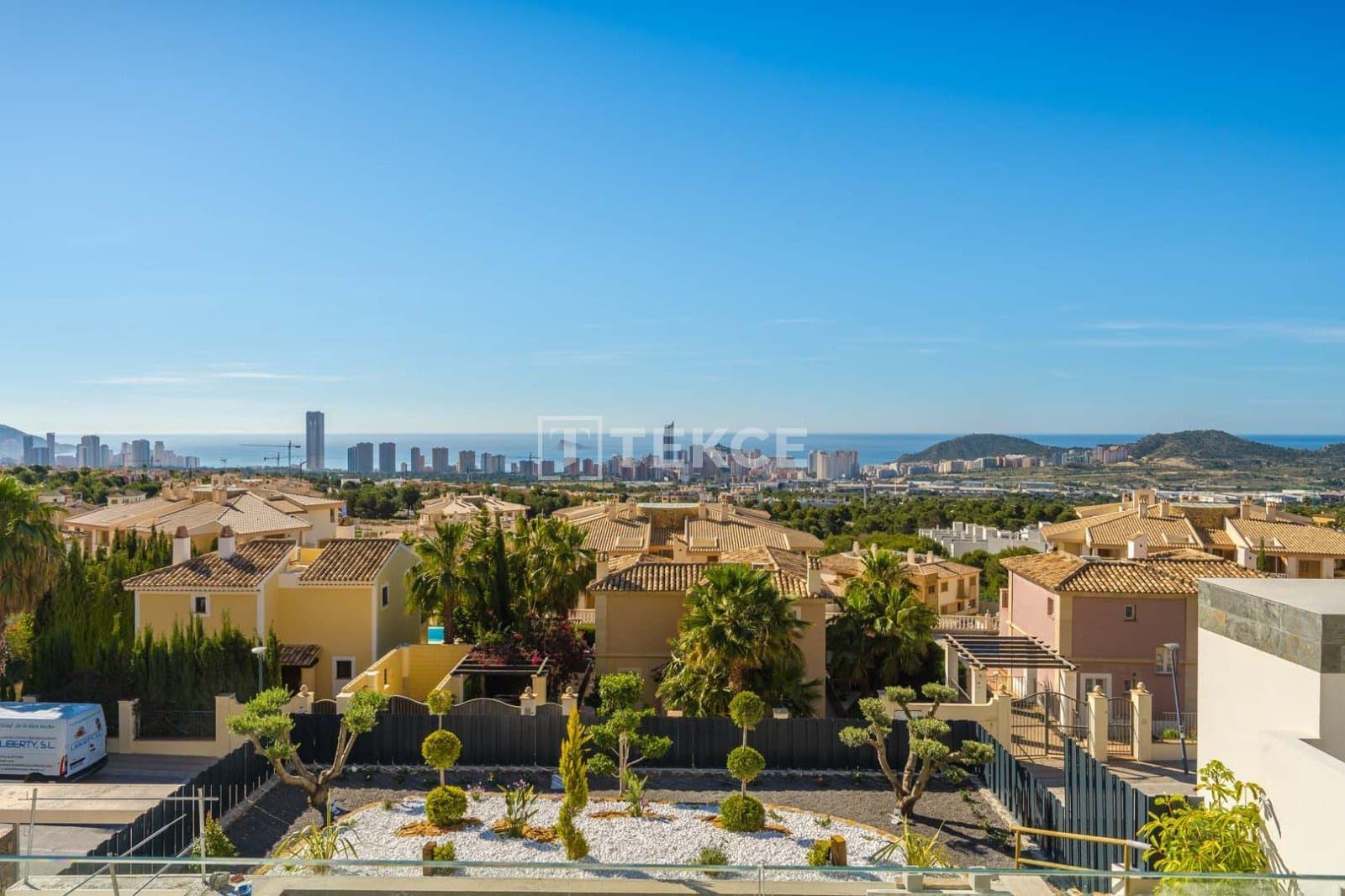 7 sypialnia Willa na sprzedaż w Finestrat z basenem - 4 450 000 € (Ref: 8966091)