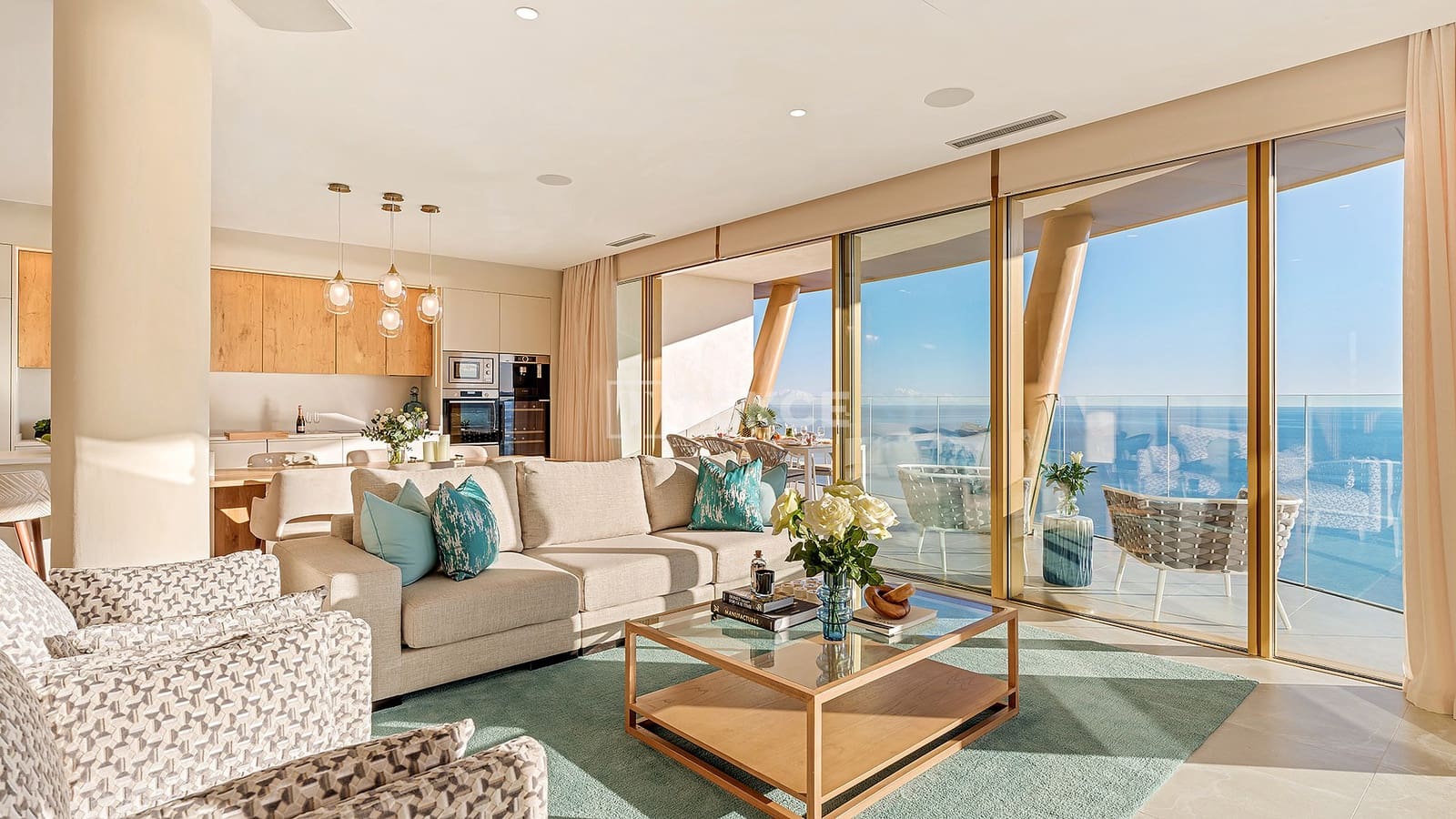 3 bedroom Flat for sale in Benidorm with pool - € 885,000 (Ref: 8966095)