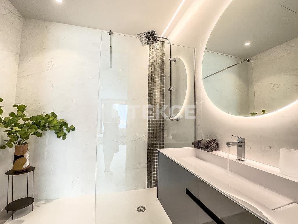 4 chambre Villa/Maison à vendre à Finestrat avec piscine - 1 350 000 € (Ref: 8966104)