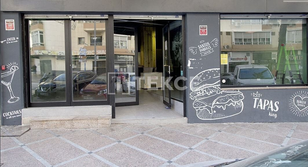 1 quarto Comercial para venda em Torremolinos - 350 000 € (Ref: 8966120)