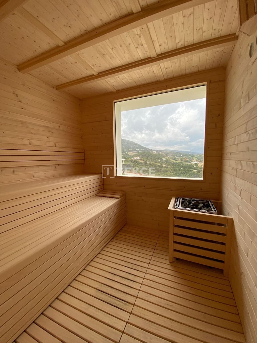 3 bedroom Flat for sale in Benahavis with pool - € 755,000 (Ref: 8966182)