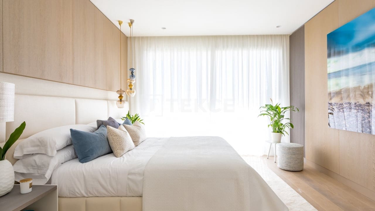 3 bedroom Flat for sale in Benahavis with pool - € 755,000 (Ref: 8966182)