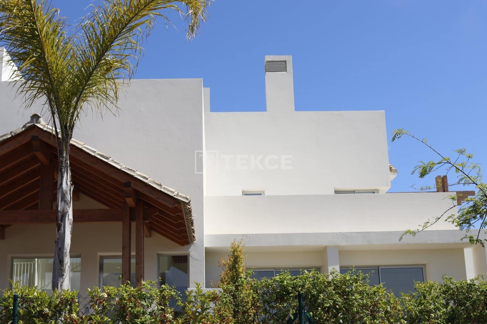 4 sovrum Lägenhet till salu i Benahavis med pool - 900 000 € (Ref: 8966184)