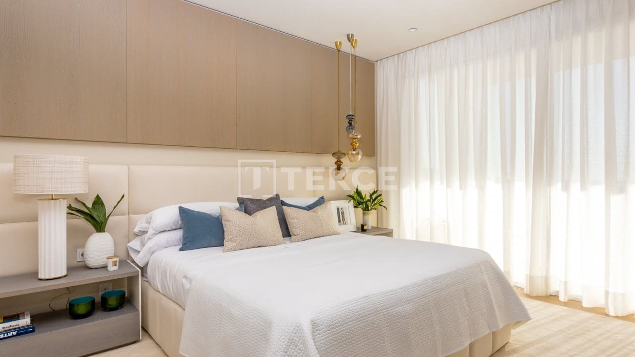 3 sypialnia Mieszkanie na sprzedaż w Benahavis z basenem - 1 250 000 € (Ref: 8966185)