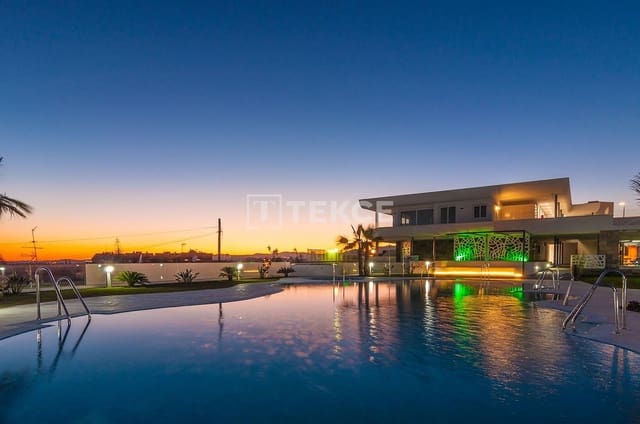 3 sovrum Lägenhet till salu i Torreblanca, Fuengirola med pool - 765 000 € (Ref: 8966197)