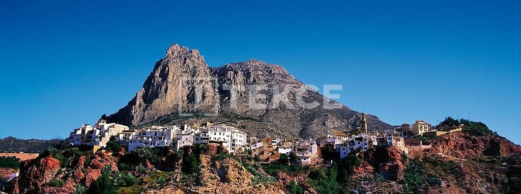 3 quarto Moradia para venda em Finestrat com piscina - 760 000 € (Ref: 8967811)