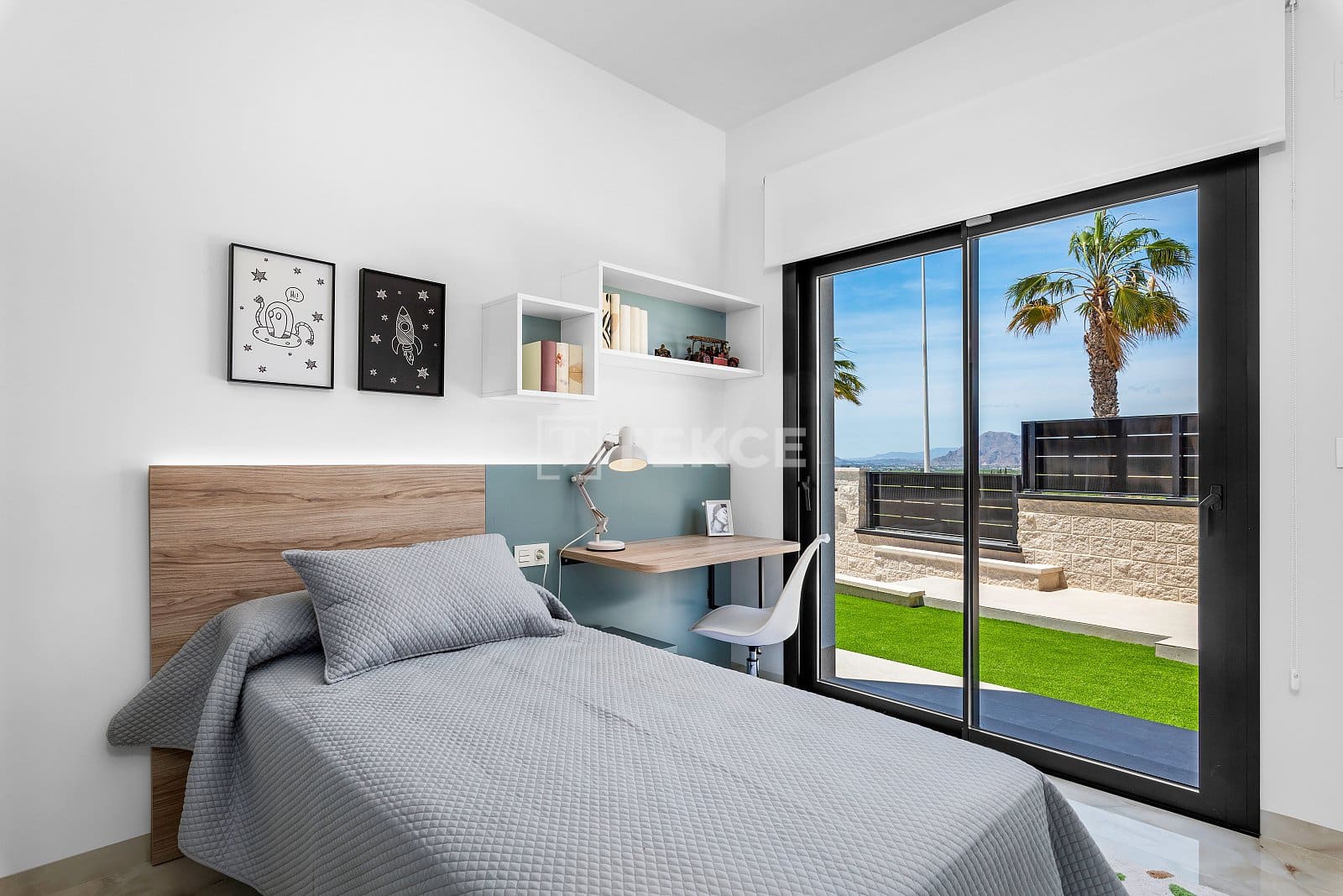 Chalet de 3 habitaciones en Algorfa en venta con piscina - 445.000 € (Ref: 8967818)