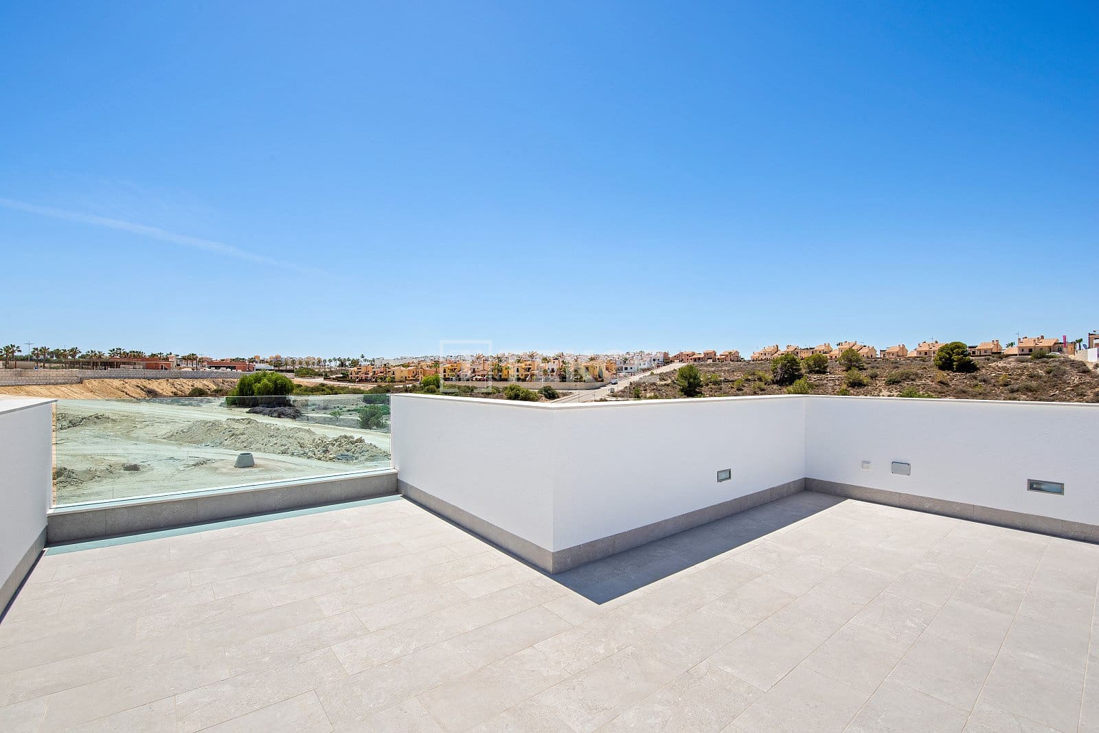 Chalet de 3 habitaciones en Algorfa en venta con piscina - 445.000 € (Ref: 8967818)