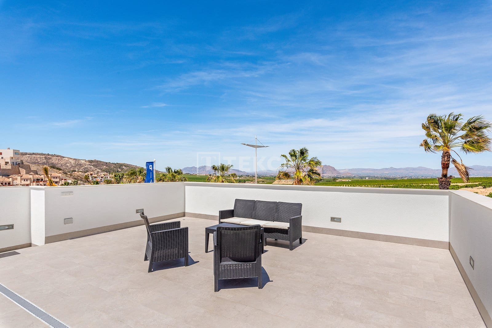 Chalet de 3 habitaciones en Algorfa en venta con piscina - 445.000 € (Ref: 8967818)