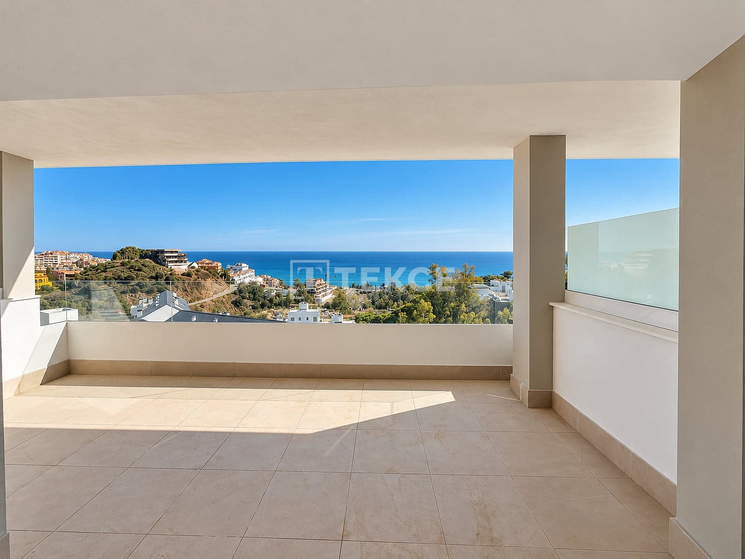 2 bedroom Flat for sale in Torremuelle with pool garage - € 648,000 (Ref: 8969703)