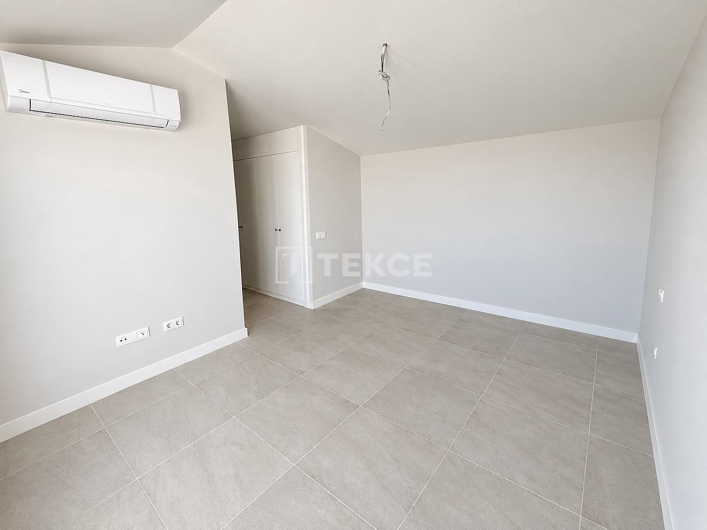 2 bedroom Flat for sale in Torremuelle with pool garage - € 648,000 (Ref: 8969703)