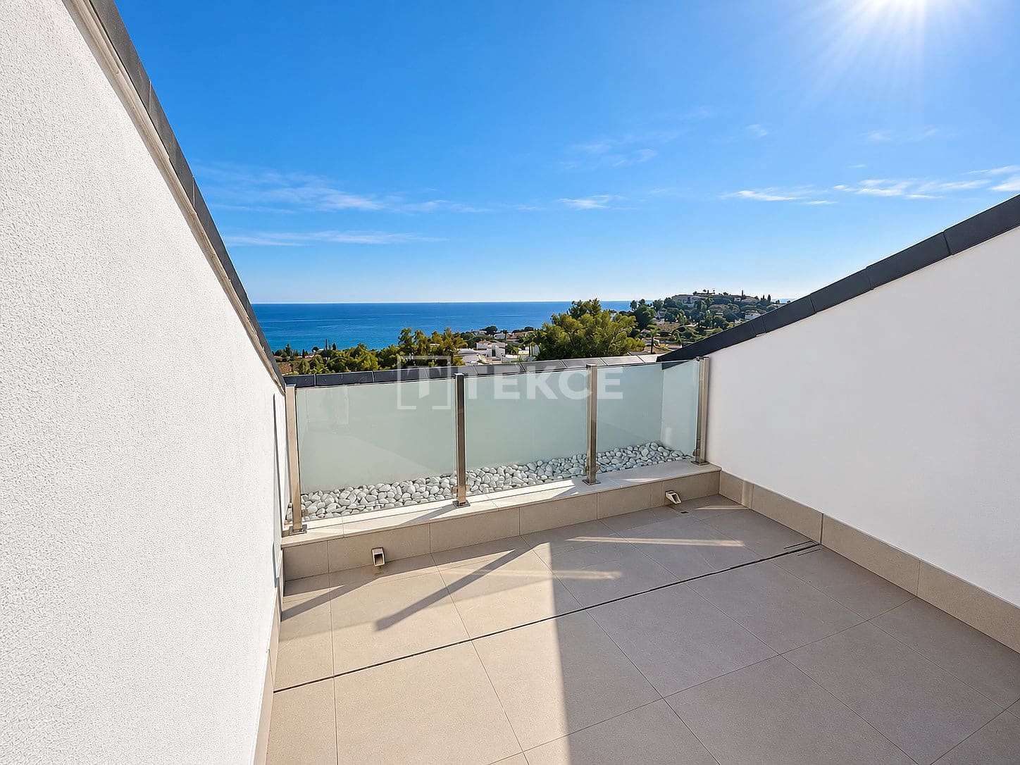 2 bedroom Flat for sale in Torremuelle with pool garage - € 648,000 (Ref: 8969703)