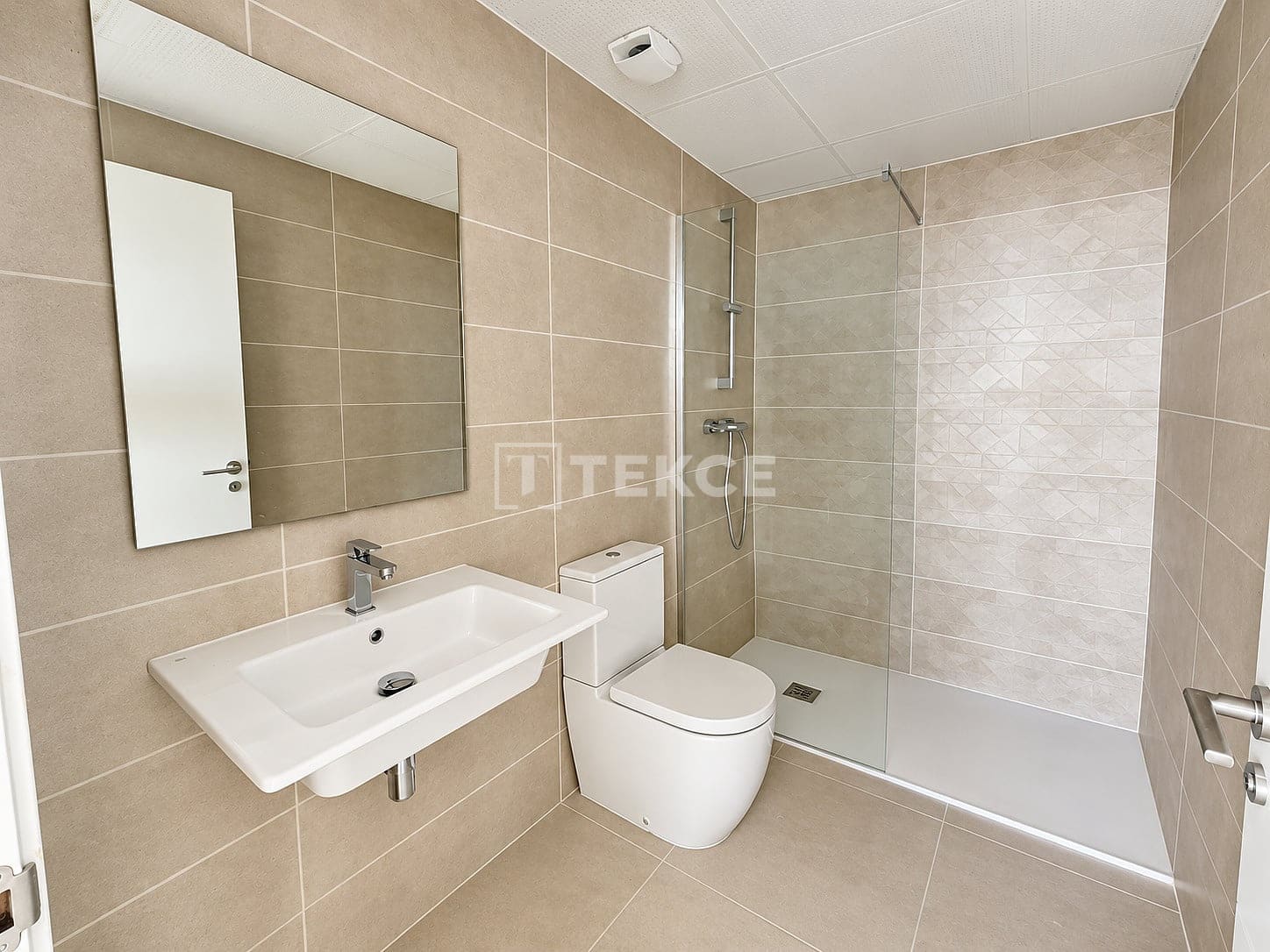 2 bedroom Flat for sale in Torremuelle with pool garage - € 648,000 (Ref: 8969703)