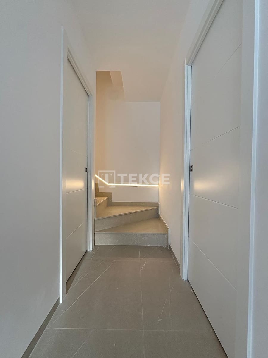 3 bedroom Villa for sale in El Mojon with pool - € 570,000 (Ref: 8969705)