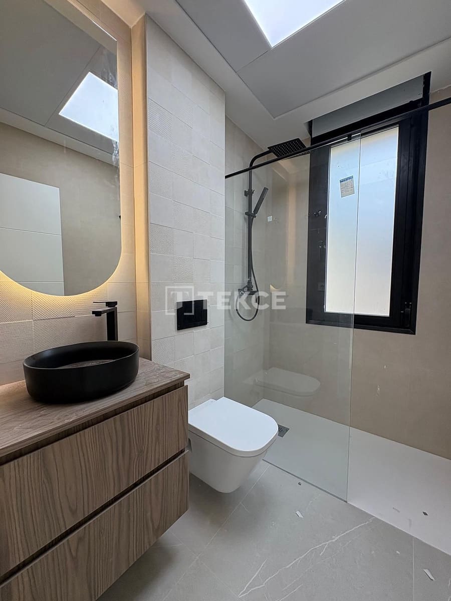 3 bedroom Villa for sale in El Mojon with pool - € 570,000 (Ref: 8969705)