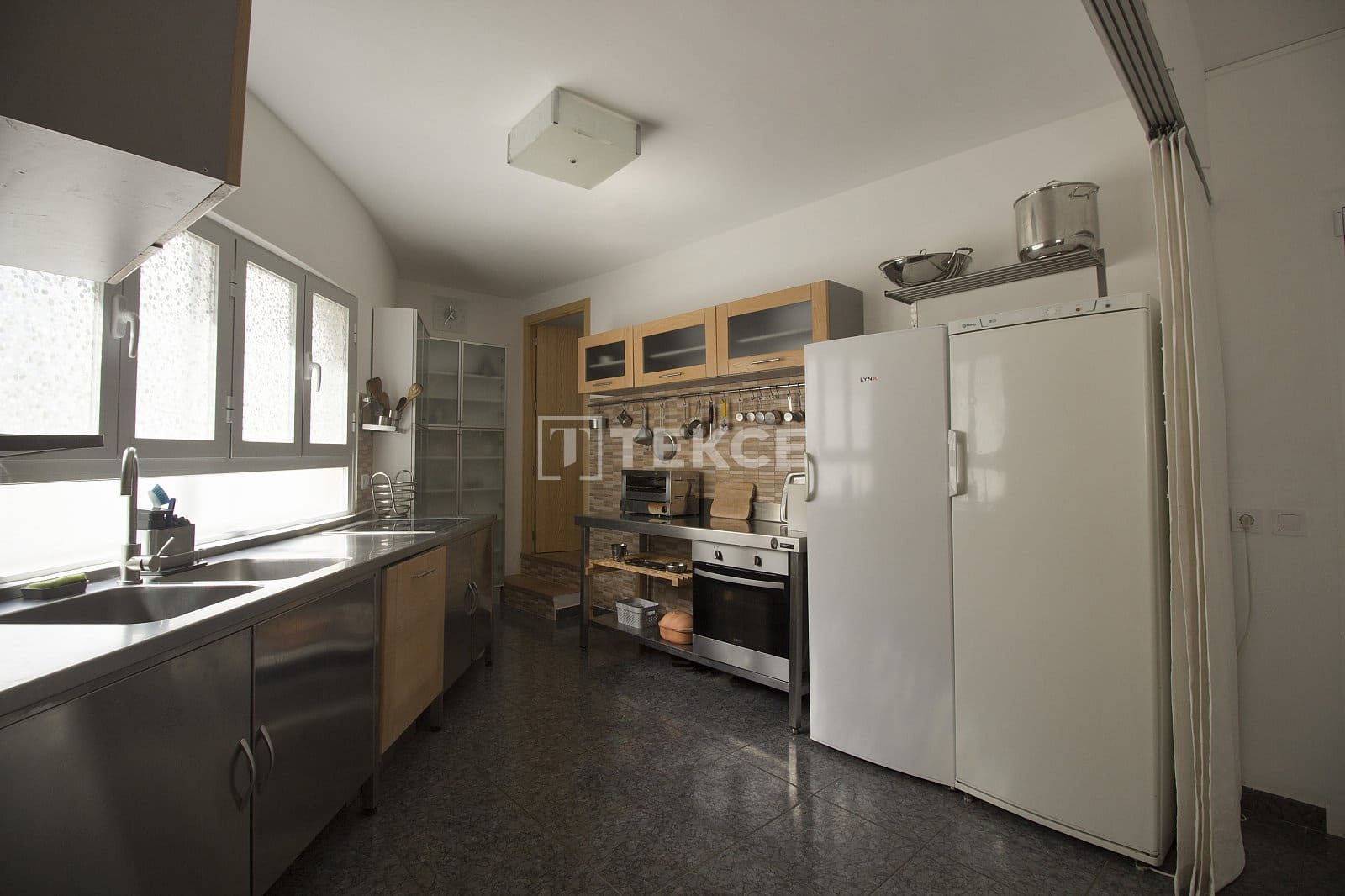 5 soveværelse Lejlighed til salg i Istan - € 290.000 (Ref: 8971663)