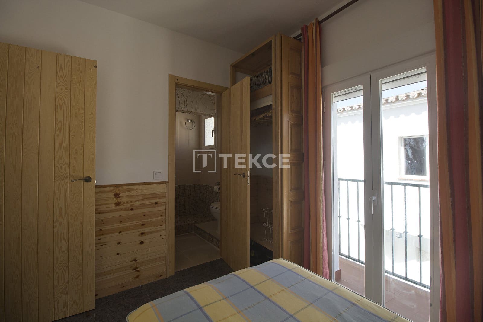 5 soveværelse Lejlighed til salg i Istan - € 290.000 (Ref: 8971663)