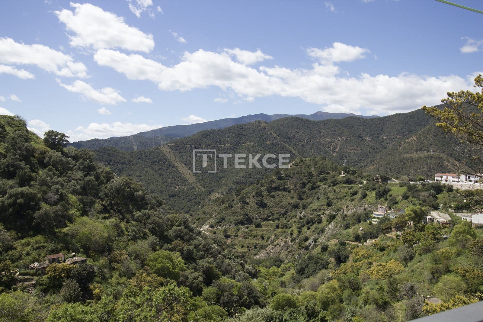 5 soveværelse Lejlighed til salg i Istan - € 290.000 (Ref: 8971663)