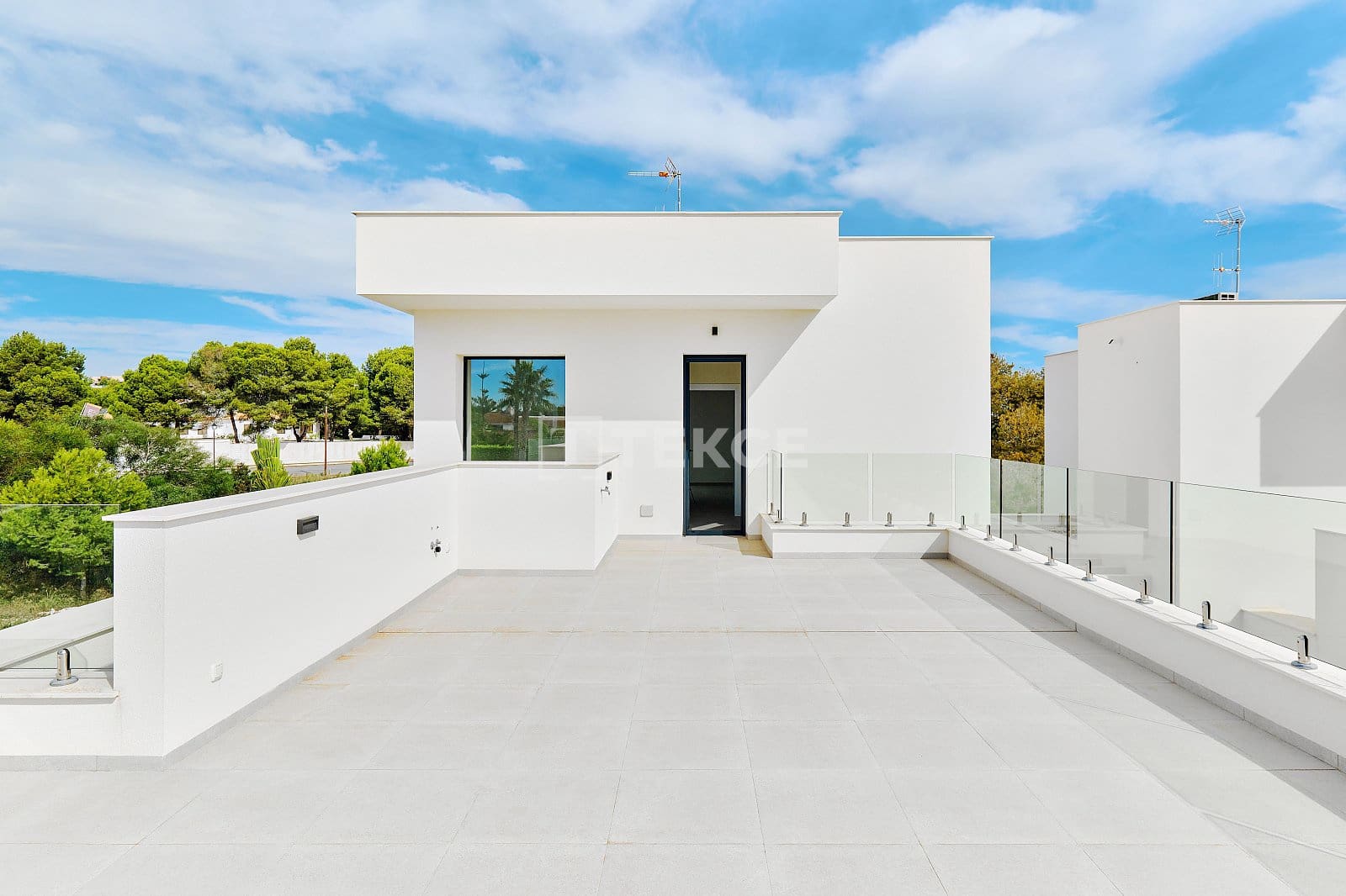 3 bedroom Villa for sale in Orihuela with pool - € 760,000 (Ref: 8971670)